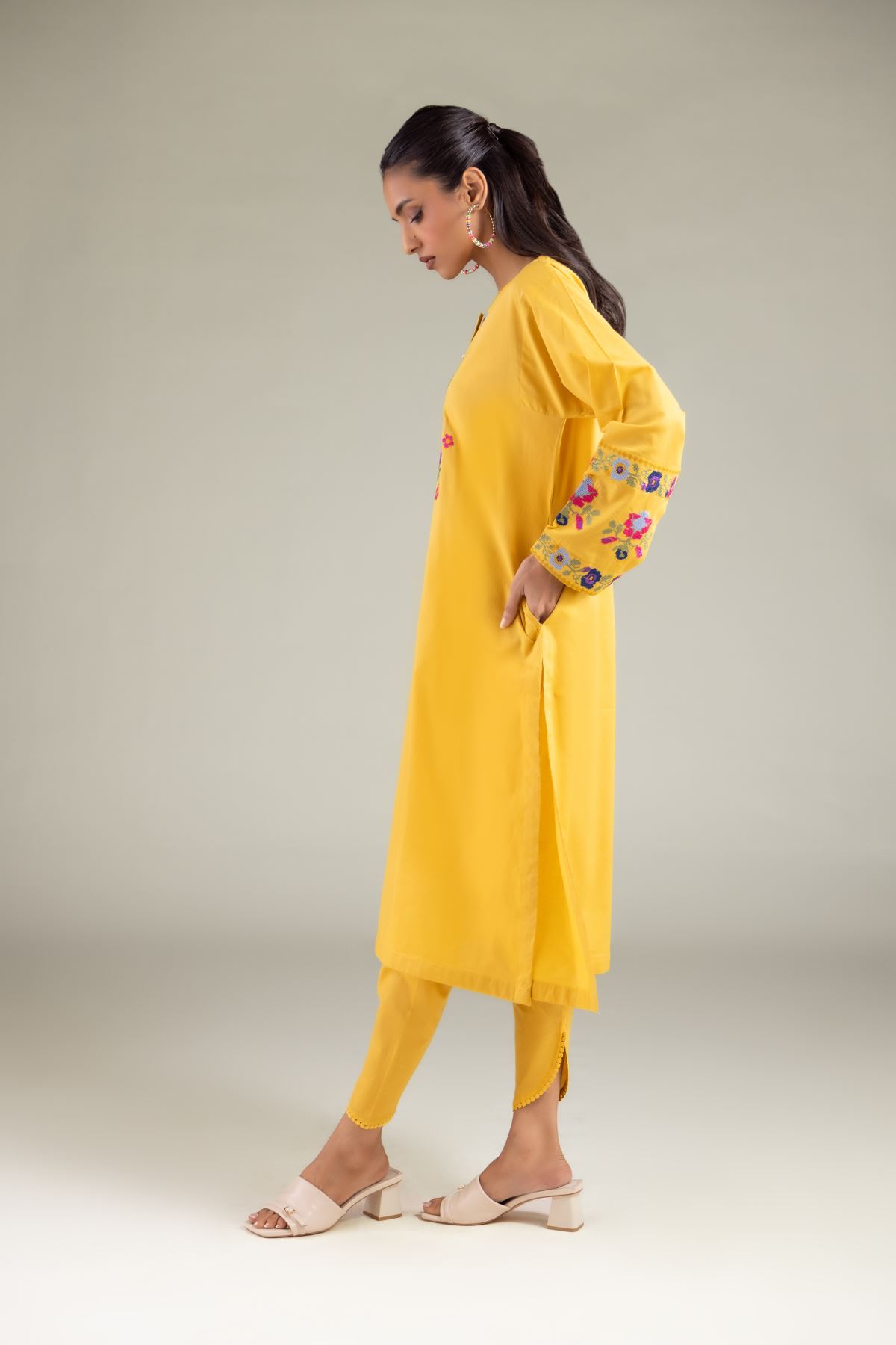 Embroidered Cambric Smart Fit Shalwar - 1-26-117-A-C-VG