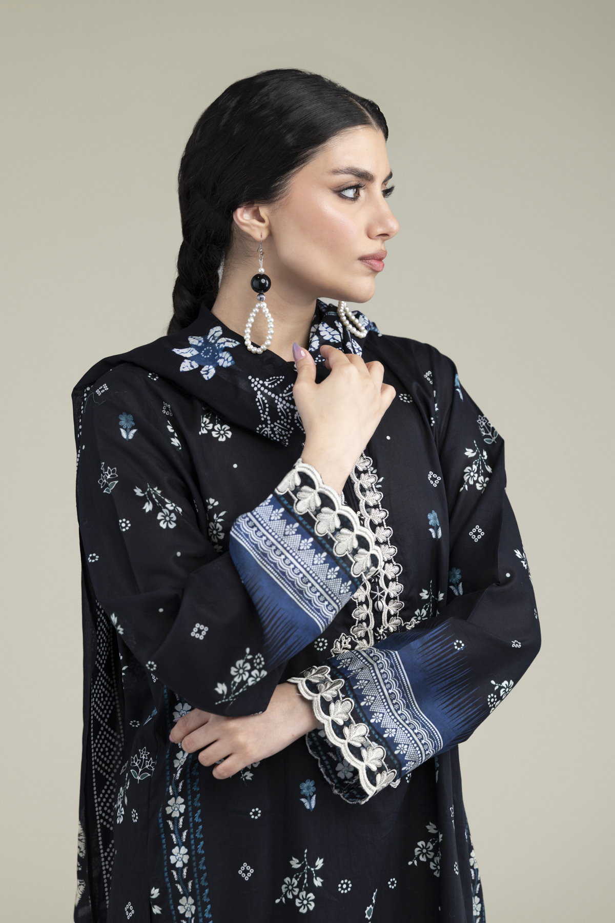 Embroidered Cambric Black 3-Piece Tailored - 1-26-303-B-A1-VG