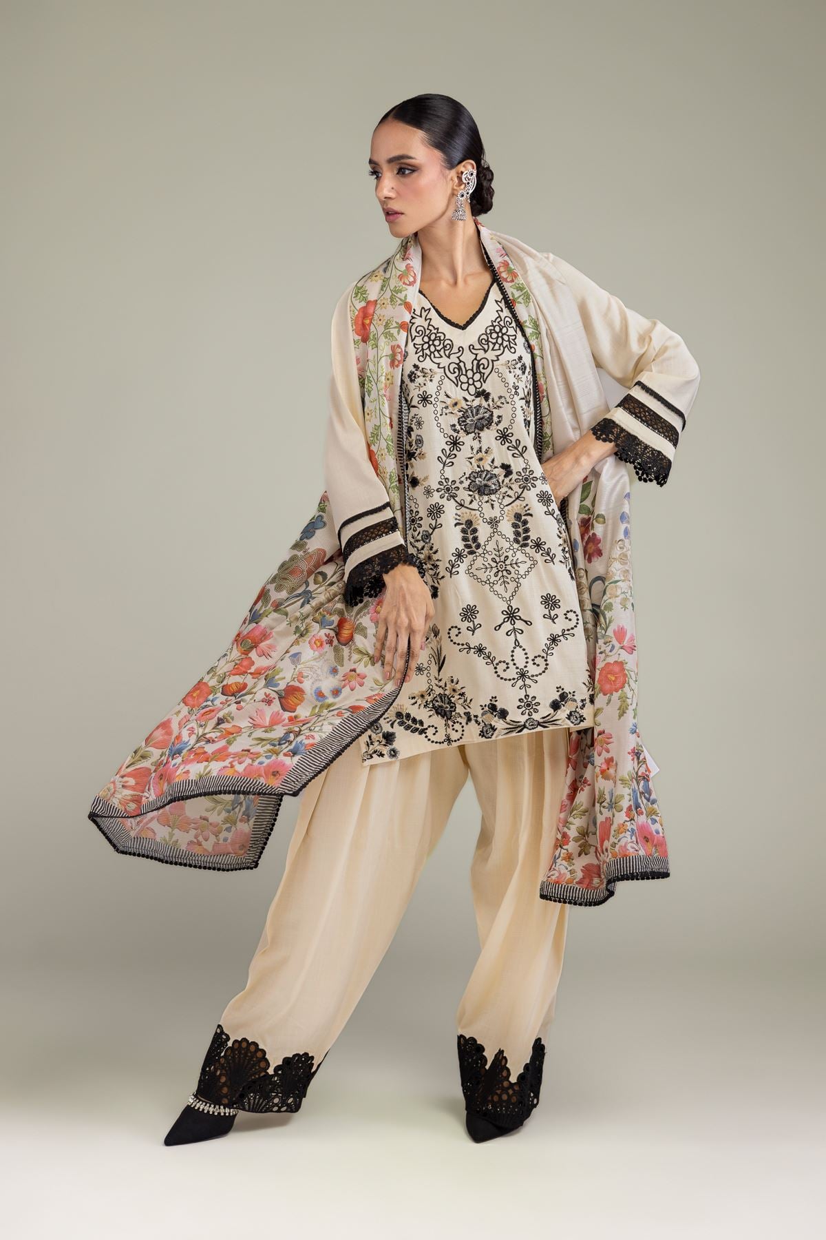 Embroidered Polyester Silk Floral Silk Dupatta - 2-26-209-A-H1-VG