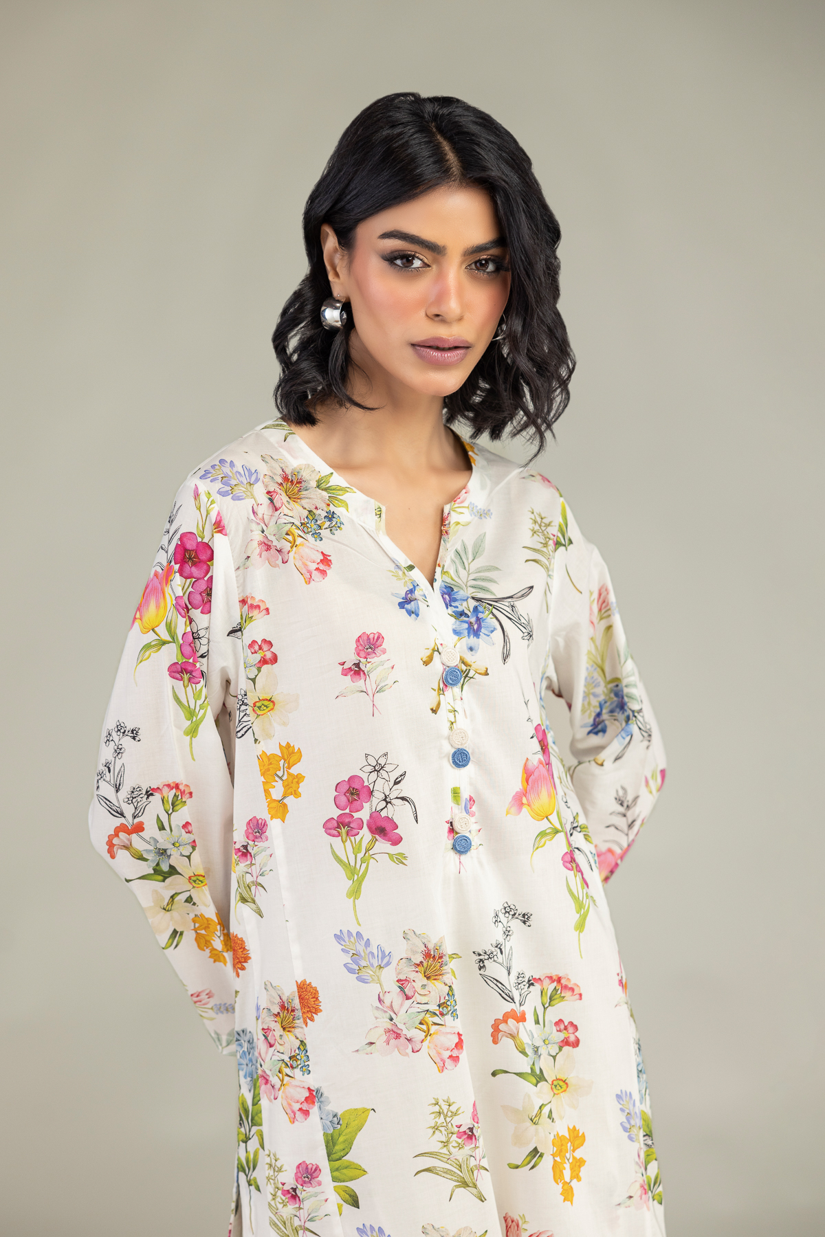 Embroidered Cambric Floral Longline Kurta - 1-26-240-A-I1-VG
