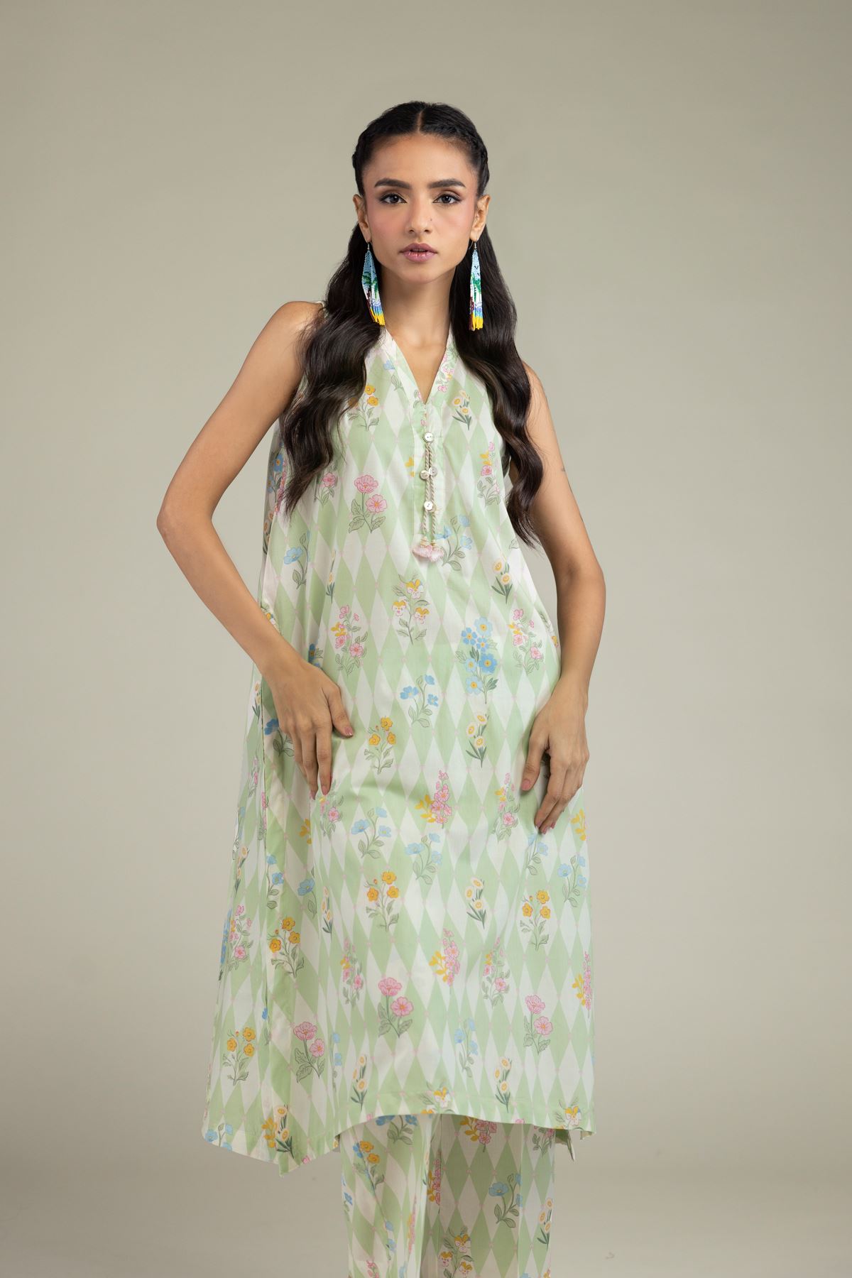 Printed Cambric Sleeveless Floral Kurta - 25-08-12E8-07TB-VG