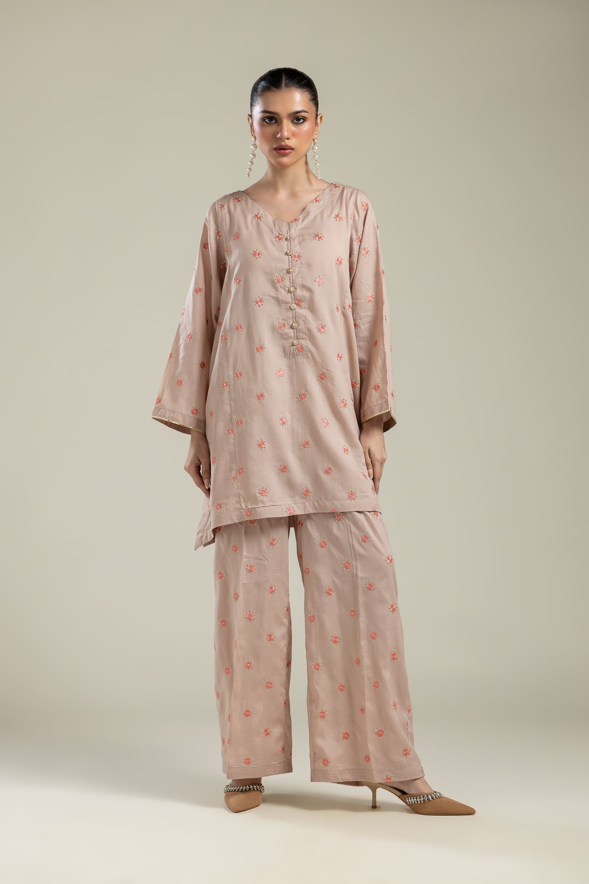 Embroidered Textured Weave Floral Wide-Leg Pants - 1-26-106-A-E-VG