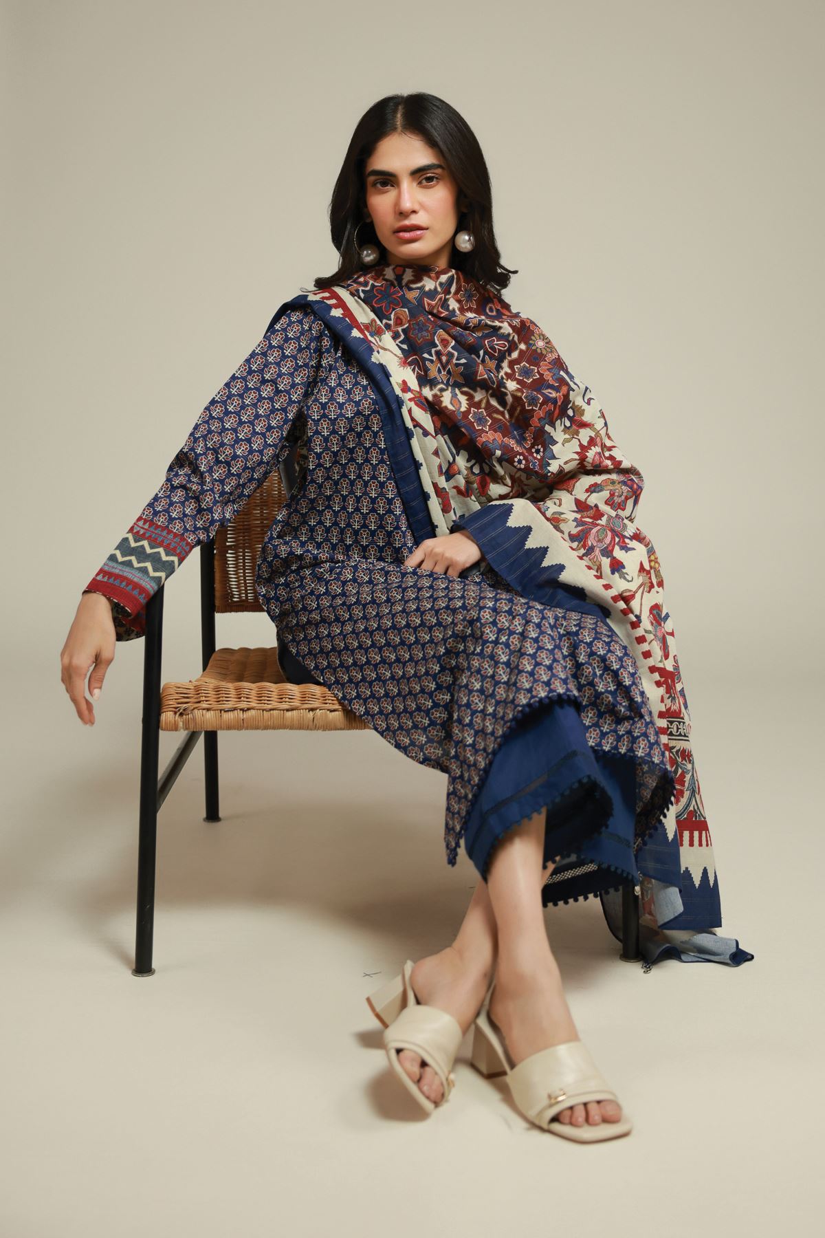 Printed Messuri Tailored 3 Piece - 1-26-114-A-C-VG