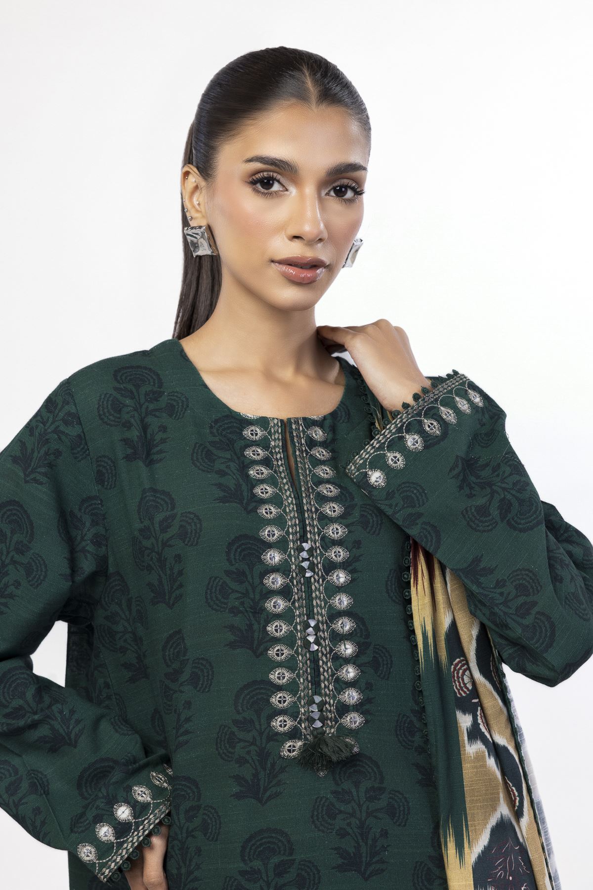 Embroidered Khaddar Tailored 3 Piece - MT15AST-VG