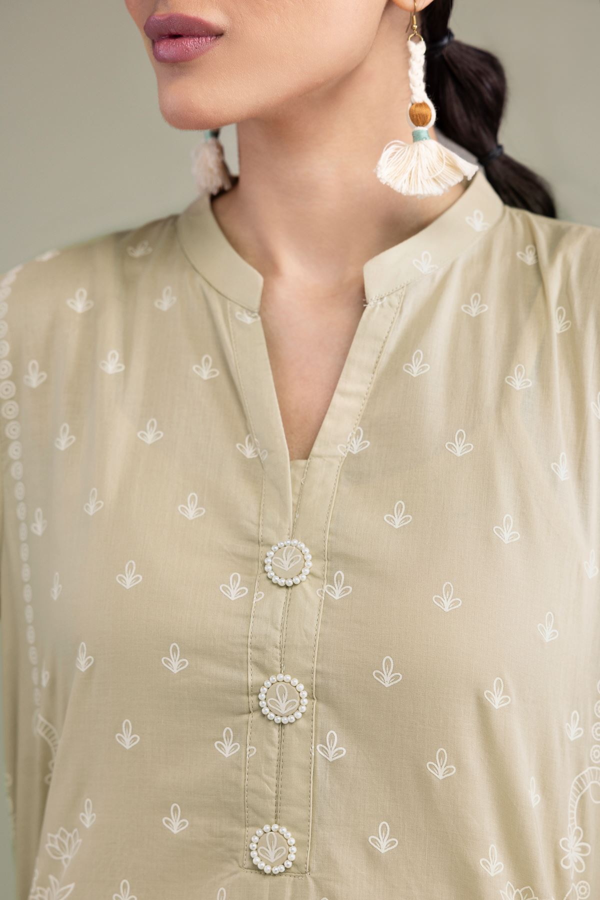 Printed Cambric Beige Band-Collar Kurta - T-A11-26-106FI2-VG