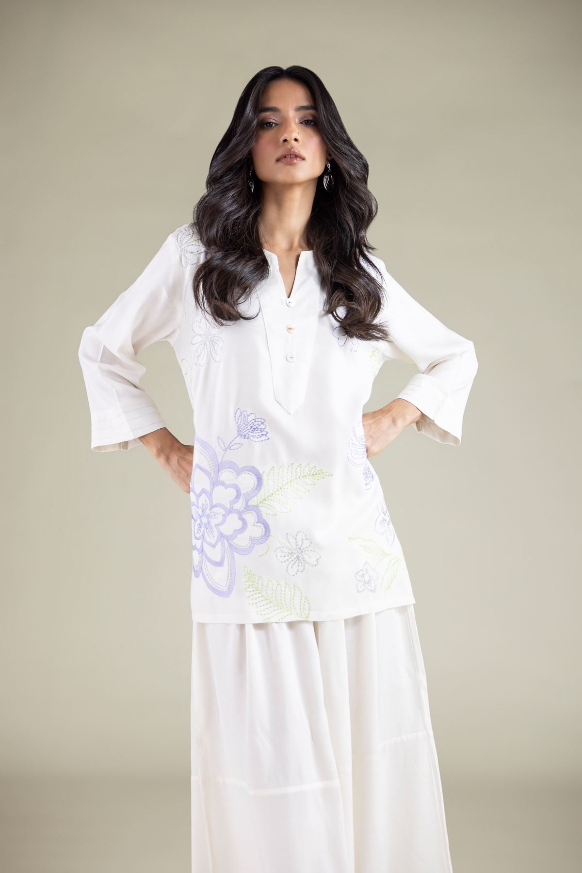 Embroidered Viscose Tunic - 6-26-105-A-C-VG