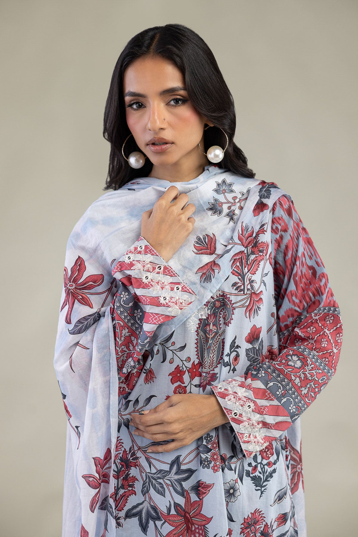 Embroidered Lawn Fabrics 3 Piece - T-A33-26-207FD1-VG
