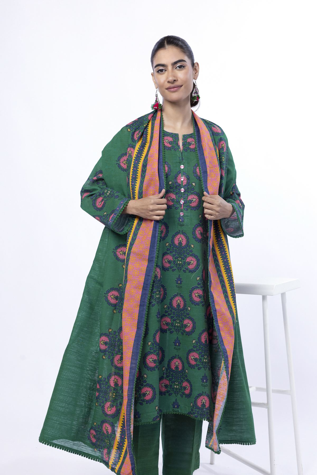 Printed Light Khaddar Fabrics 3 Piece - CHD25A-VG