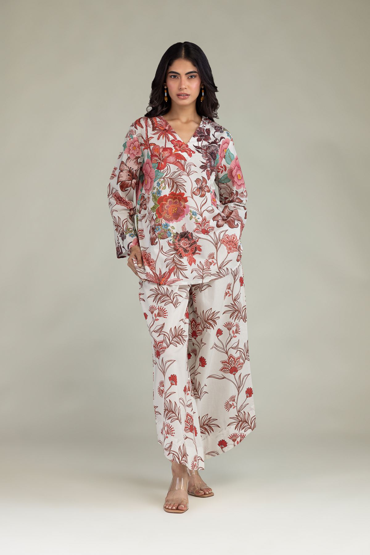 Printed Cambric Floral V-Neck Blouse - 1-26-229-B-F1-VG