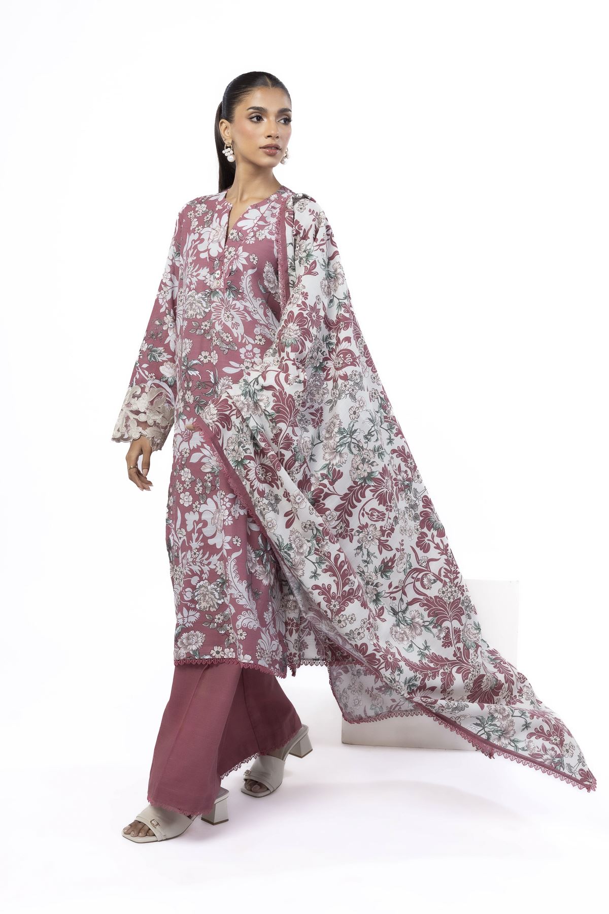 Embroidered Slub Cotton Tailored 3 Piece - KN31AST-VG