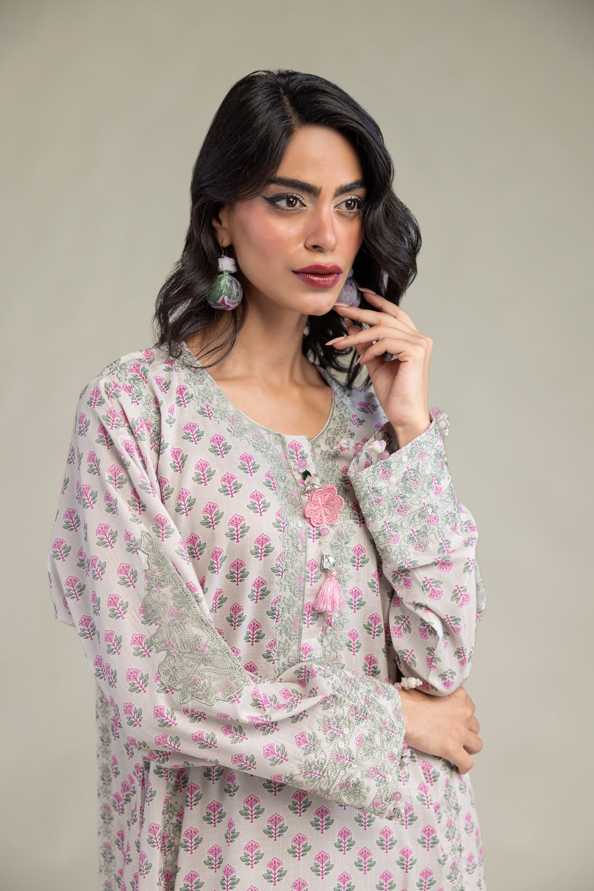 Embroidered Raw Silk Floral Silk Kurta - 1-26-102-A-F-VG