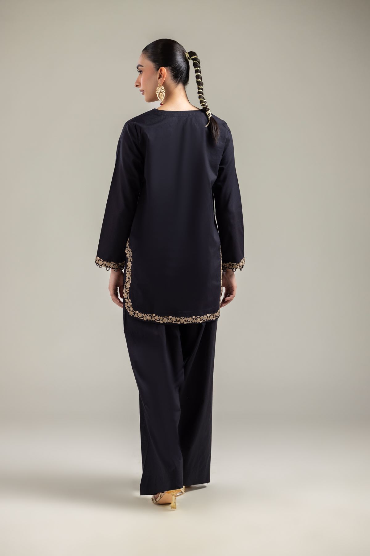 Embroidered Cotton Dobby Black Cotton Kurta - T-A22-26-122FI1-VG