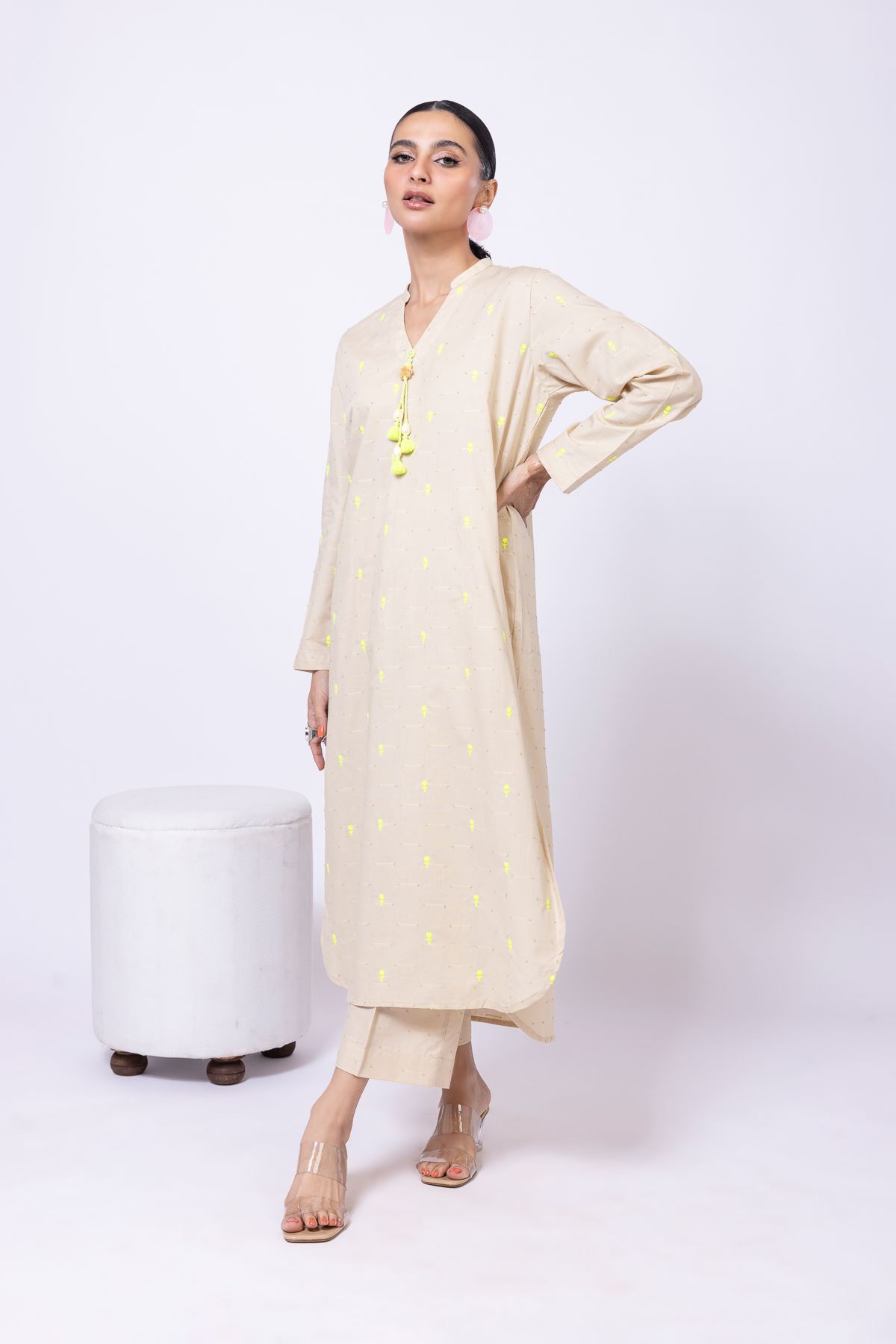Embroidered Broshia Kurta - 25-09-11E3-07TA-VG