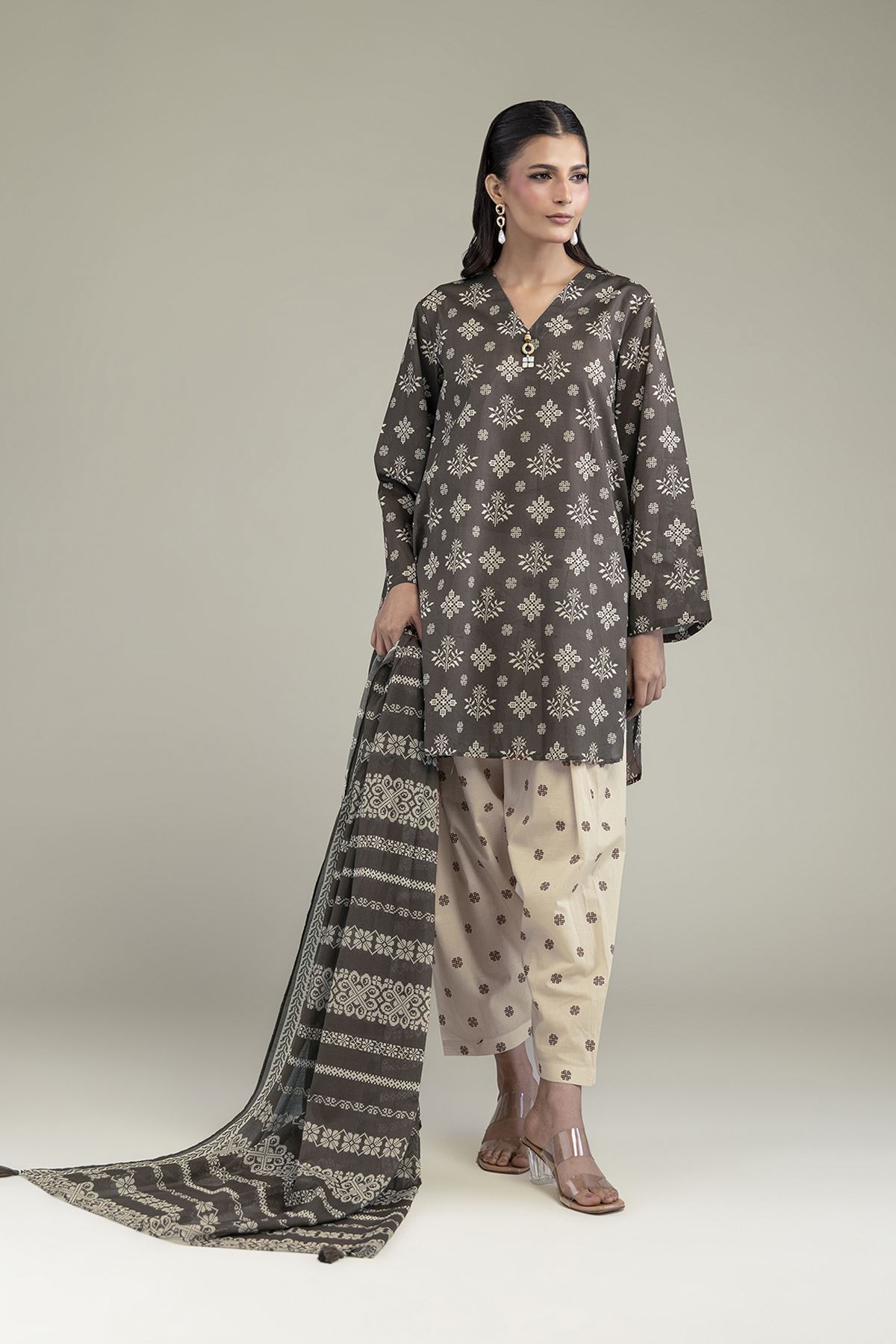 Printed Lawn 3-Piece Tailored Lawn - T-A11-26-202FJ2-VG