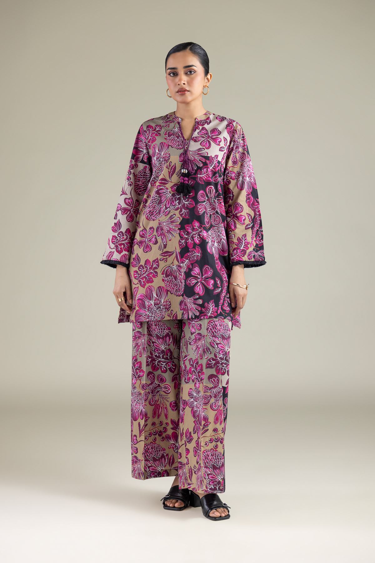 Embroidered Cambric Floral Cambric Pants - 1-26-110-A-A-VG