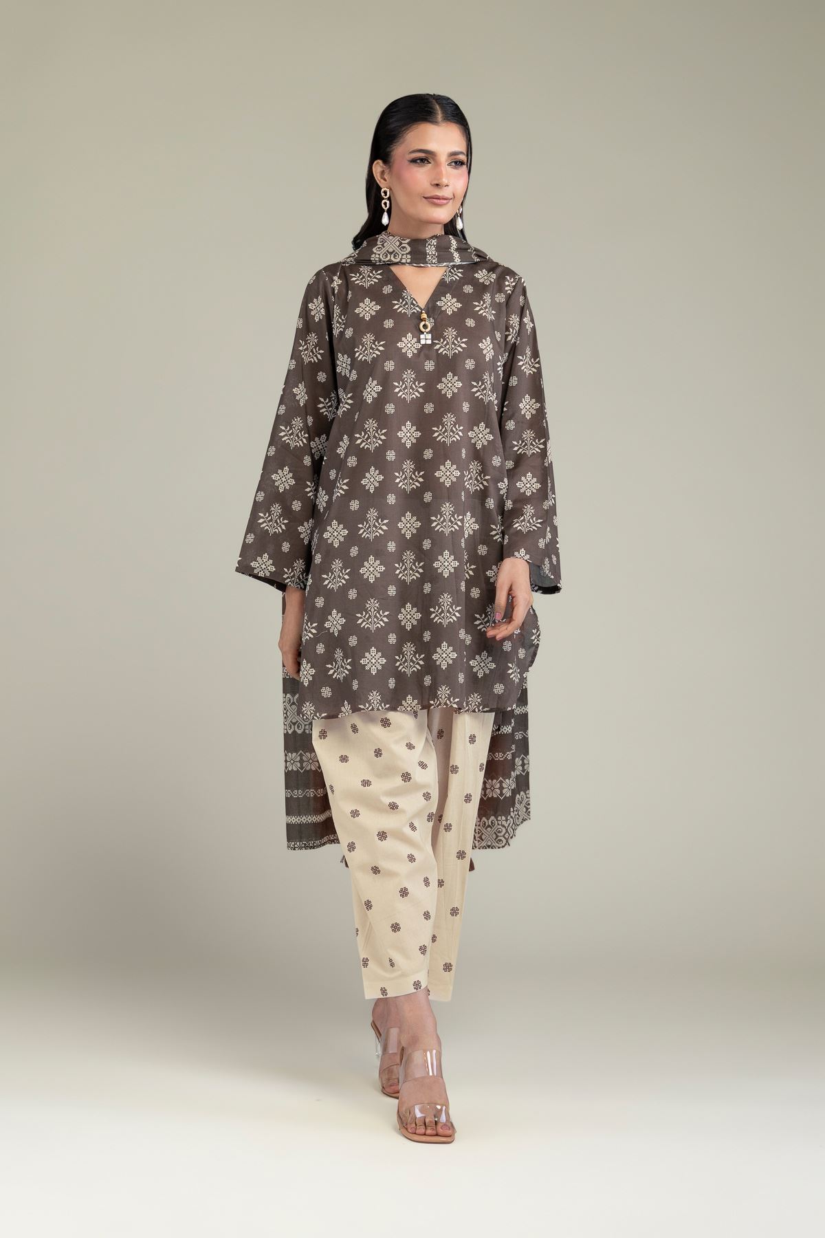 Printed Lawn 3-Piece Tailored Lawn - T-A11-26-202FJ2-VG