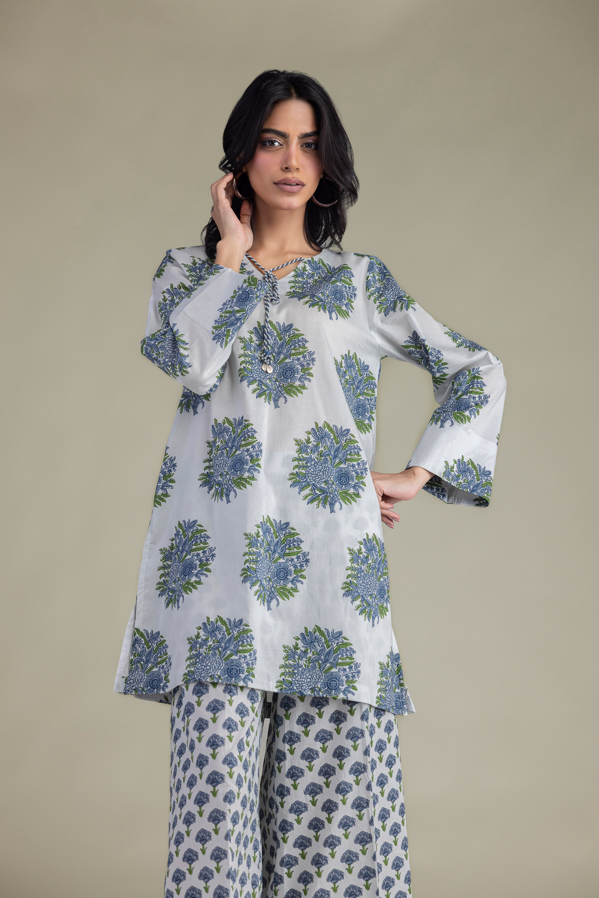 Printed Cambric Floral V-Neck Kurta - 1-26-309-B-D1-VG