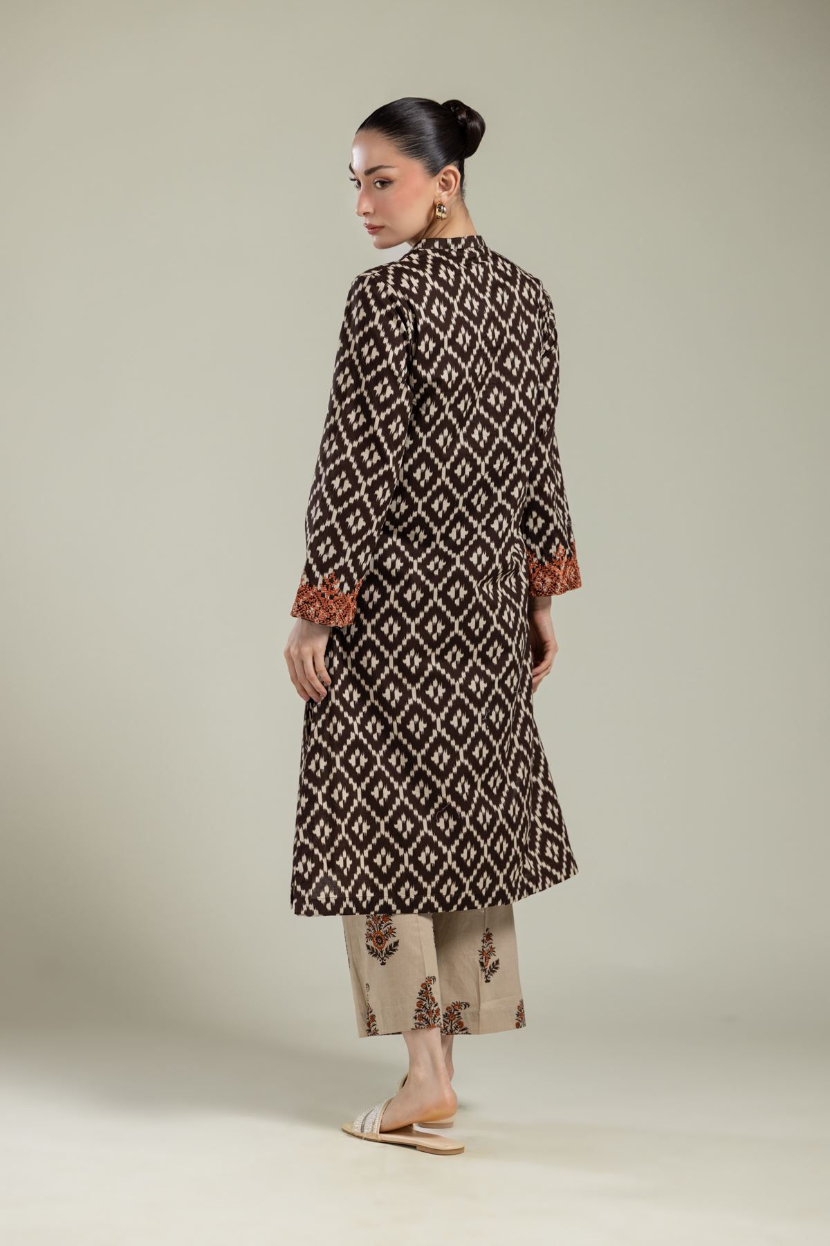 Embroidered Cambric Long Cambric Kurta - 1-26-134-A-F-VG