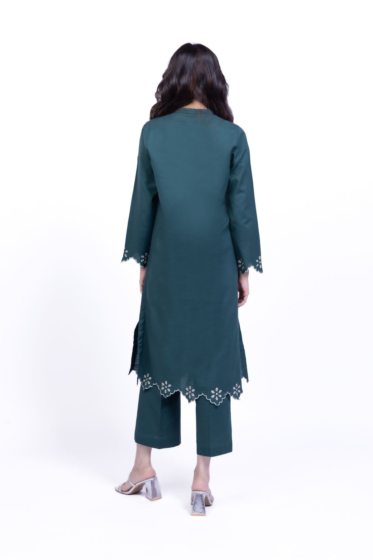 Embroidered Khaddar Kurta - 25-09-12E2-01TA-VG