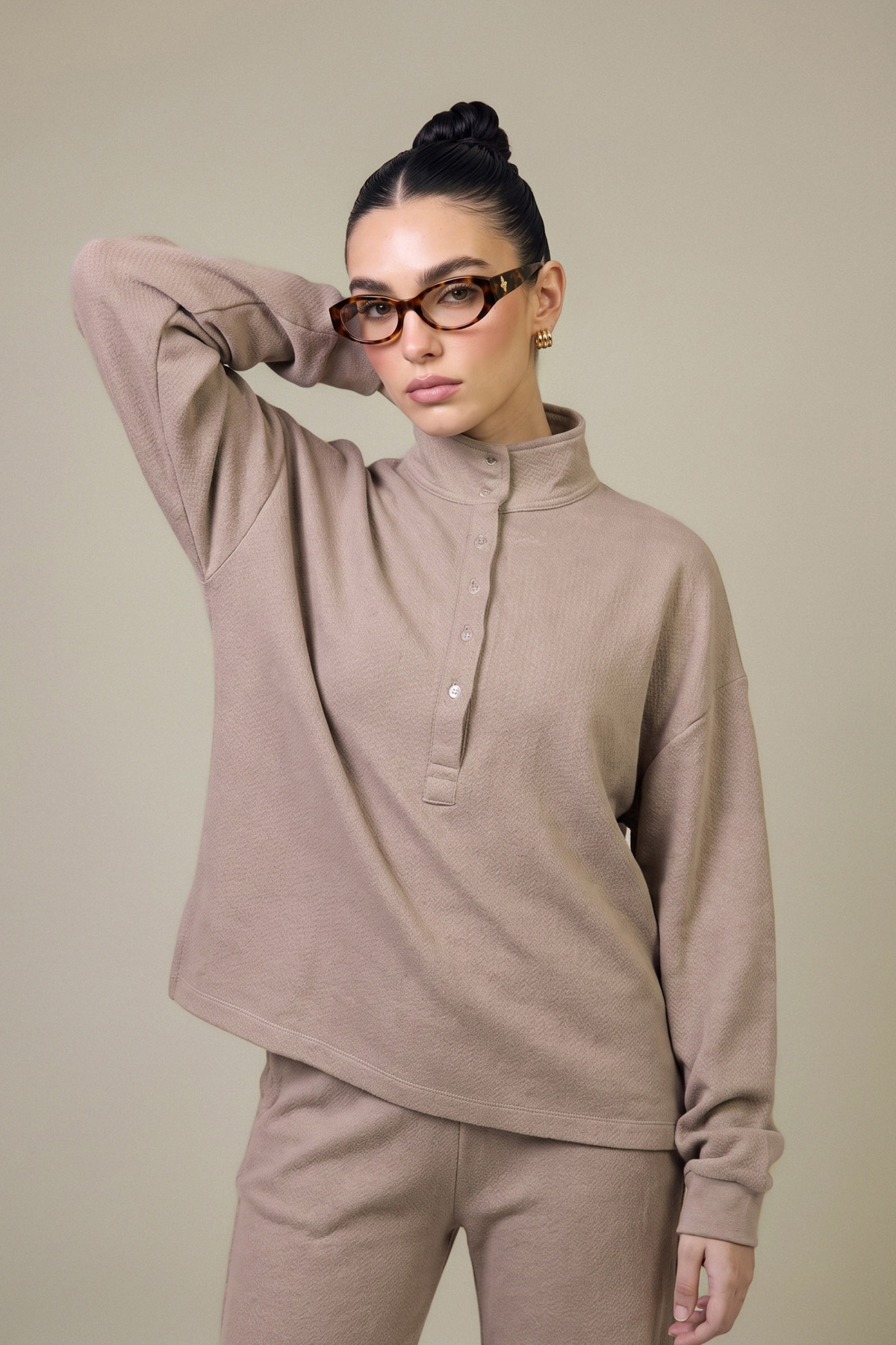 Dyed Textured Cotton Solid Cotton Sweatshirt - 2-26-308-A-G1-VG