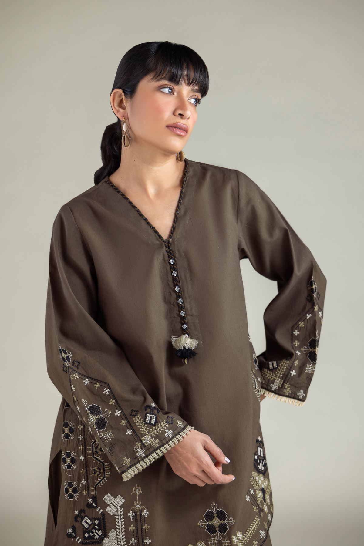Embroidered Cambric 2-Piece Tailored Dress - T-A22-26-218FH1-VG