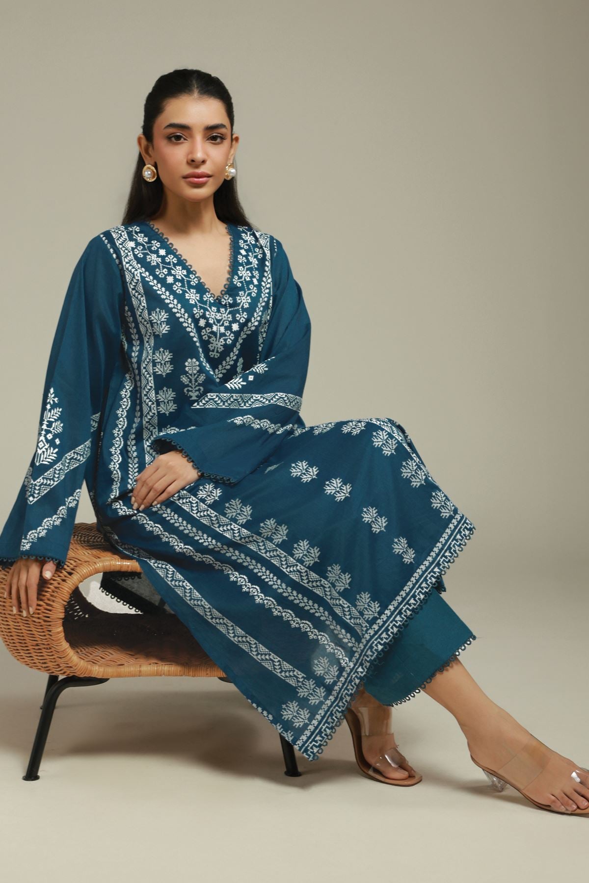 Printed Lawn Lawn Tailored Set - 26-02-1E13-02TA-VG