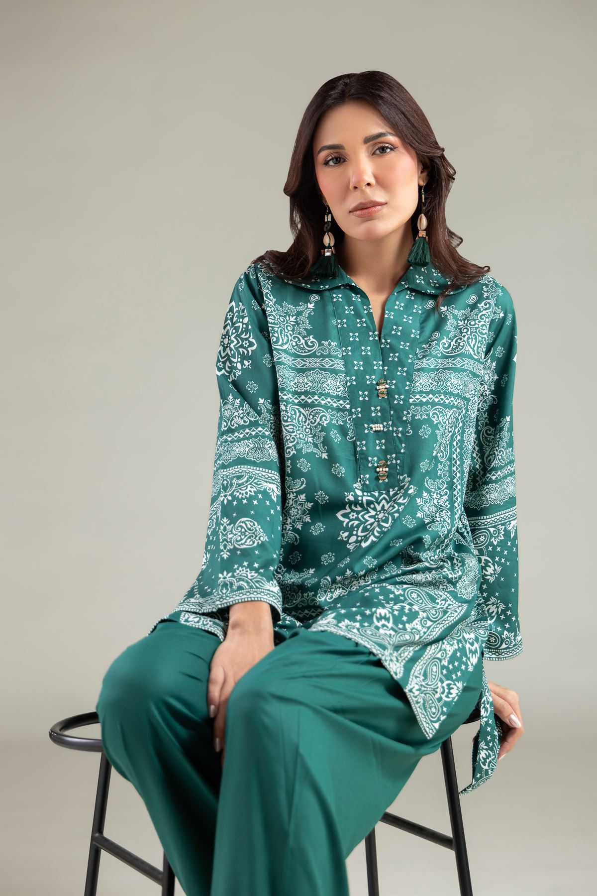 Printed Viscose Geometric Wing-Collar Kurta - 1-26-115-A-C-VG