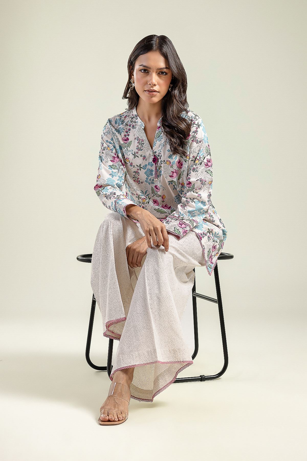 Printed Cambric Floral Cambric Kurta - 26-01-2E1-08BA-VG