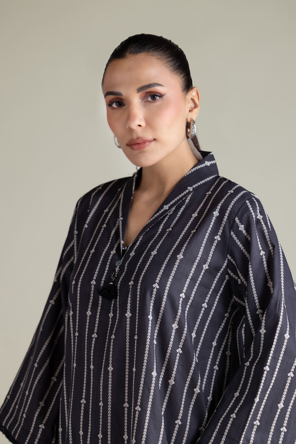 Embroidered Lawn Lawn 2-Piece Tailored - 25-10-12E6-04TB-VG