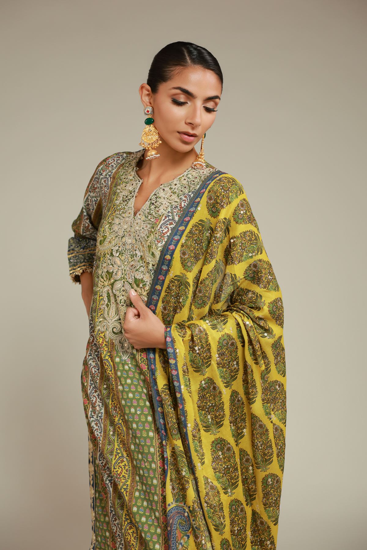 Embroidered Raw Silk 3 Piece Co-ord Set - 25-11-12S2-10TA-VG