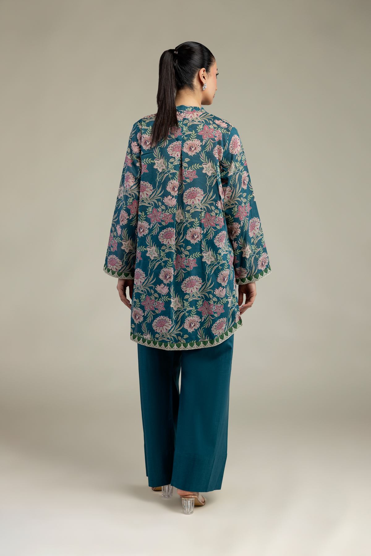 Embroidered Cambric Tailored 2-Piece Set - 1-26-102-A-F-VG