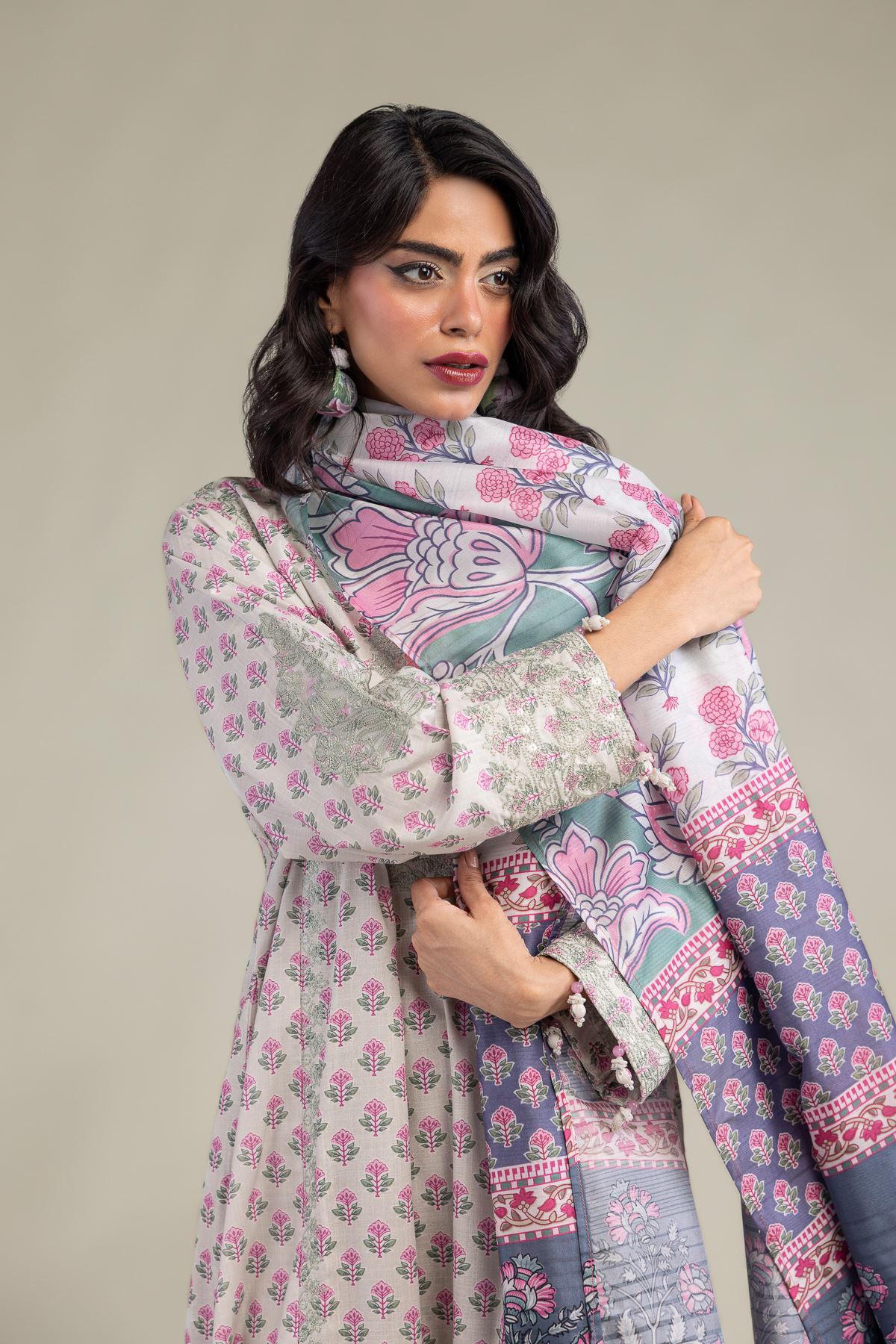 Embroidered Mesuri Floral Mesuri Dupatta - 2-26-308-A-G1-VG
