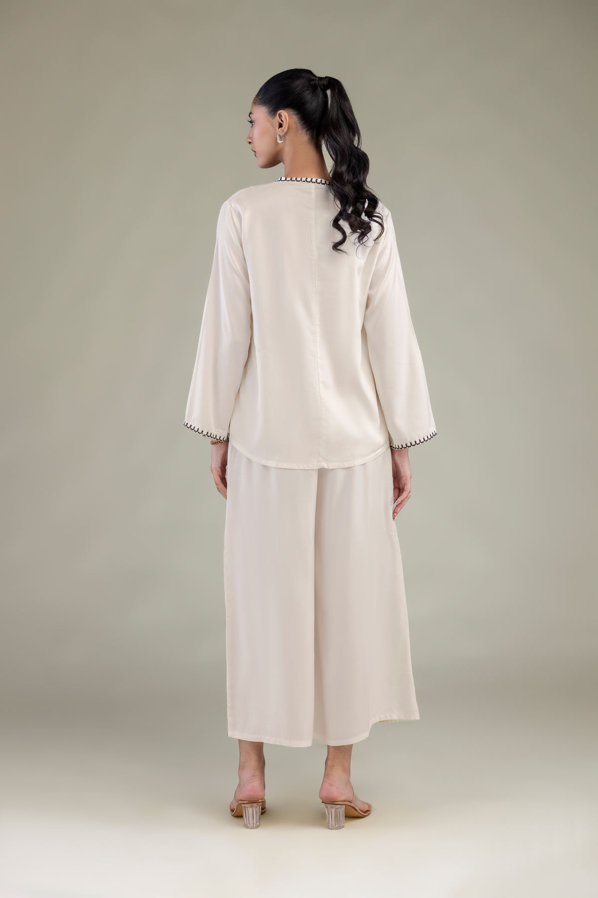 Embroidered Viscose Crepe Solid Viscose Tunic - 2-26-301-B-F1-VG