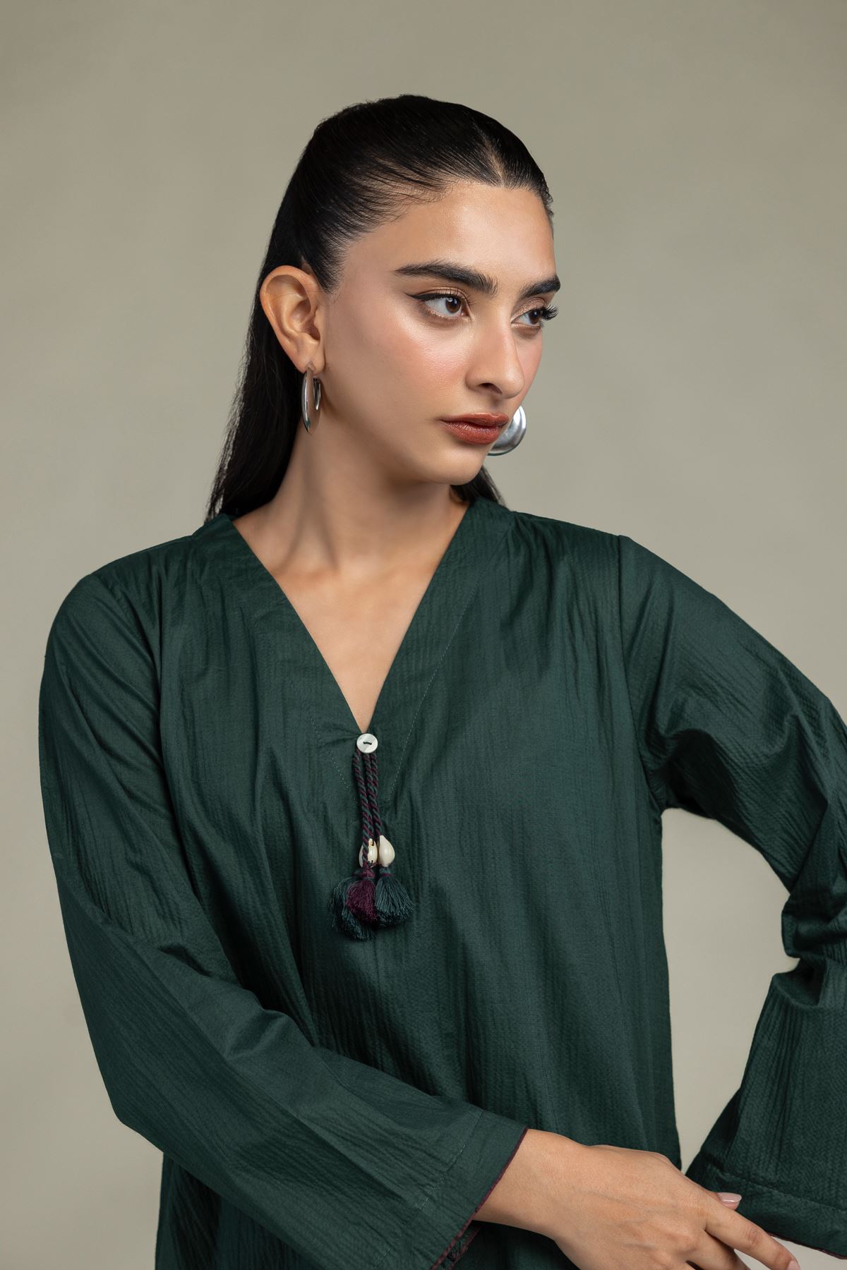 Dyed Cotton Crinkle V-Neck Green Kurta - 8-26-303-A-C1-VG