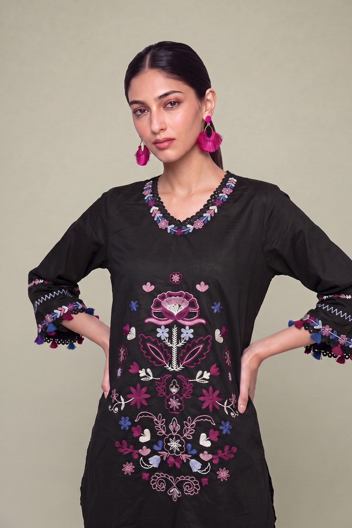Embroidered Cambric Floral Black Kurta - 1-26-102-A-F-VG