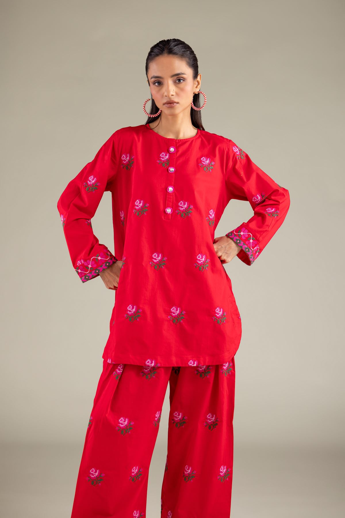 Embroidered Cambric Floral Round Neck Kurta - 1-26-114-A-B-VG
