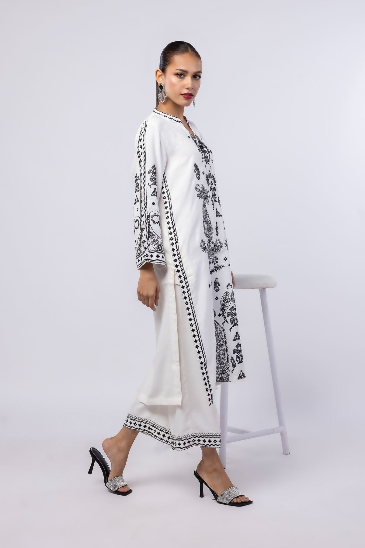 Embroidered Russian Raw Silk Pants - SB25043A-VG