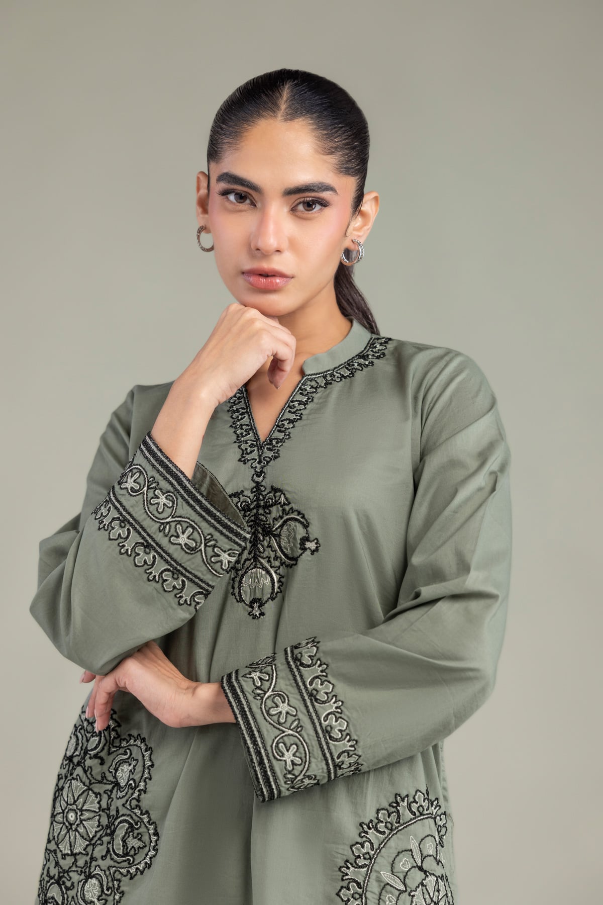 Embroidered Cambric Olive Cambric Kurta - A22-26-214FH1-VG