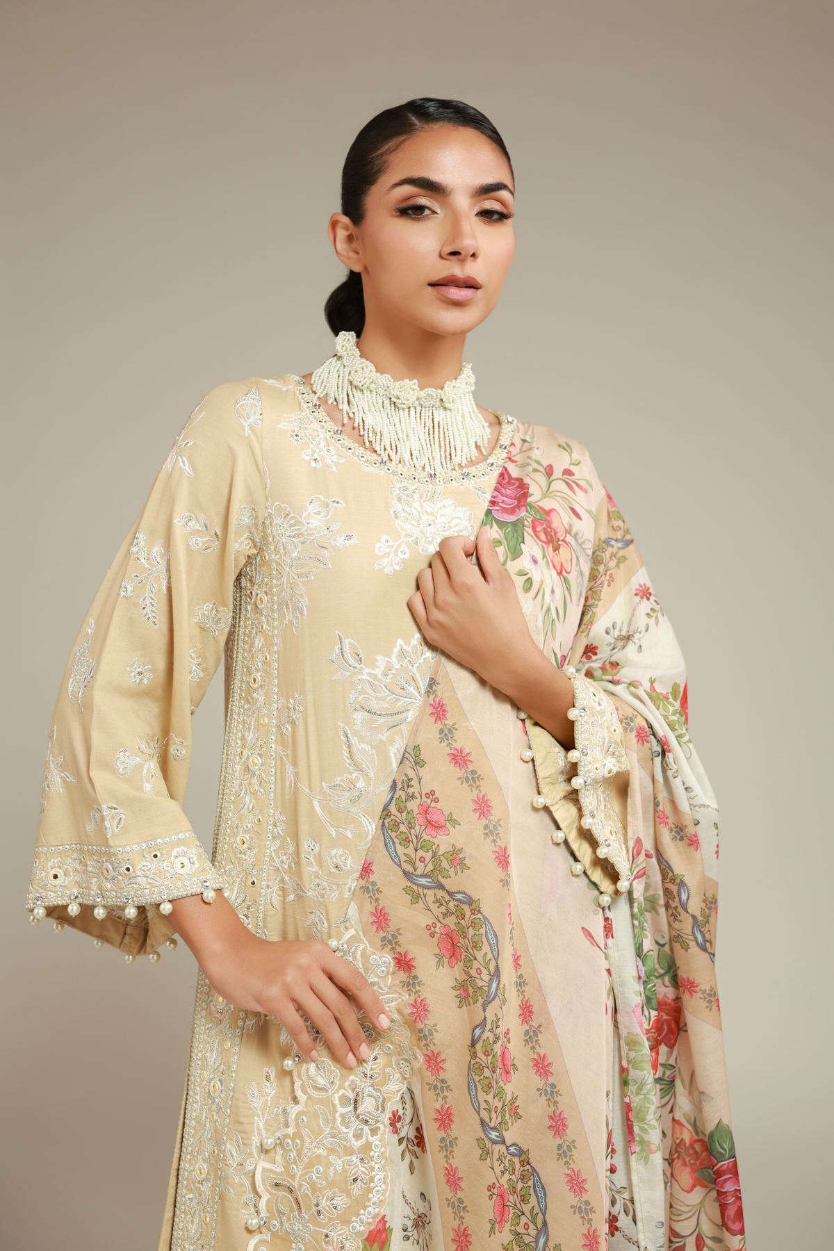 Embroidered Mesuri Dupatta - 25-12-12S4-06TA-VG