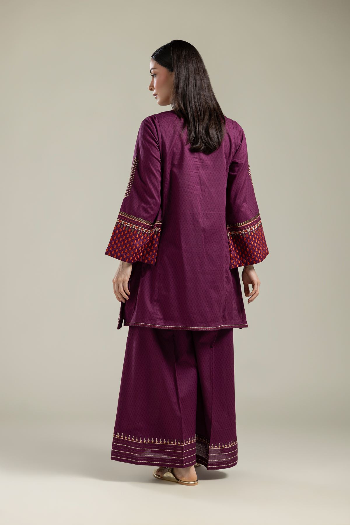 Embroidered Cotton Dobby V-Neck Cotton Kurta - 2-26-202-A-E-VG