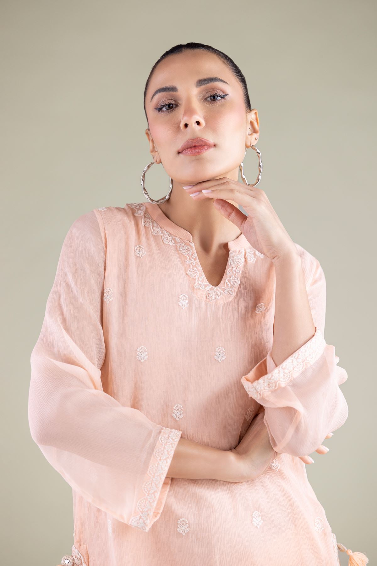 Embroidered Chiffon Floral Threadwork Kurta - 5-26-103-F-B-VG