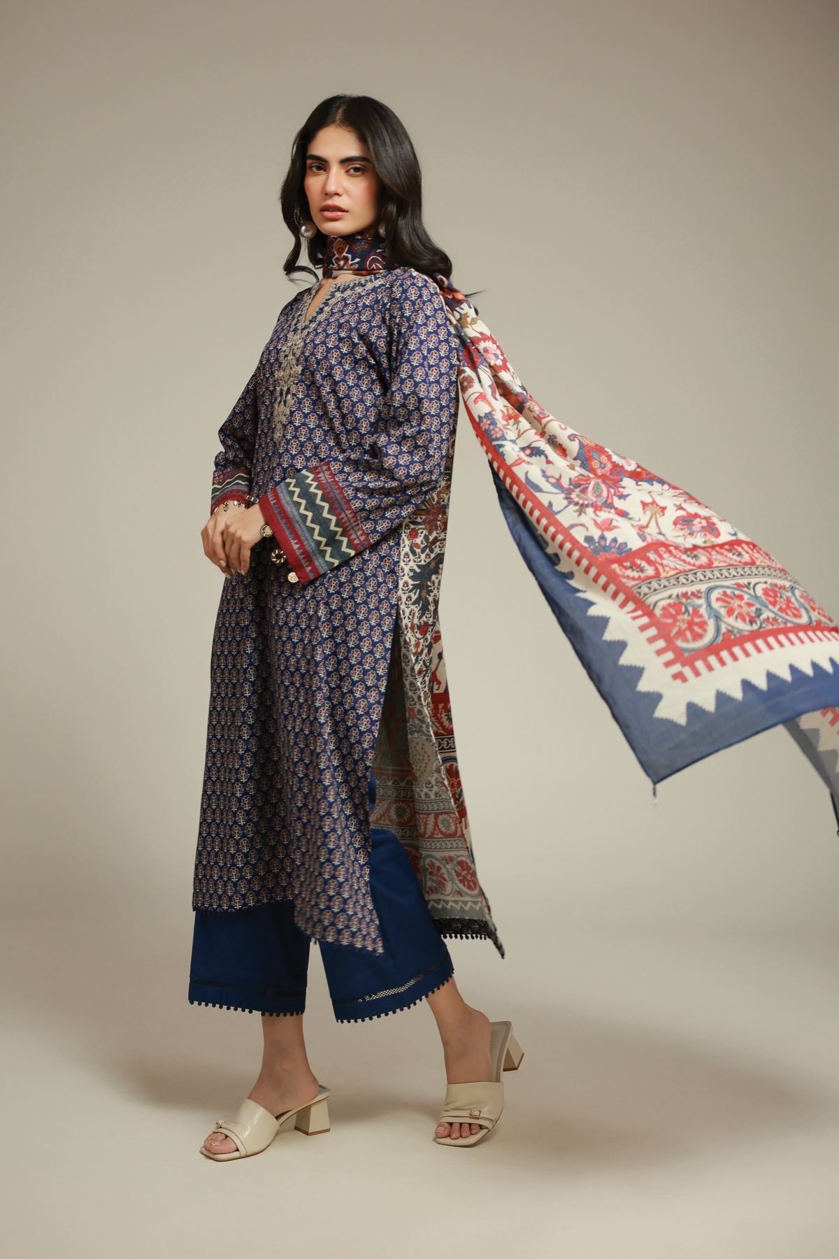Printed Messuri Tailored 3 Piece - 1-26-114-A-C-VG