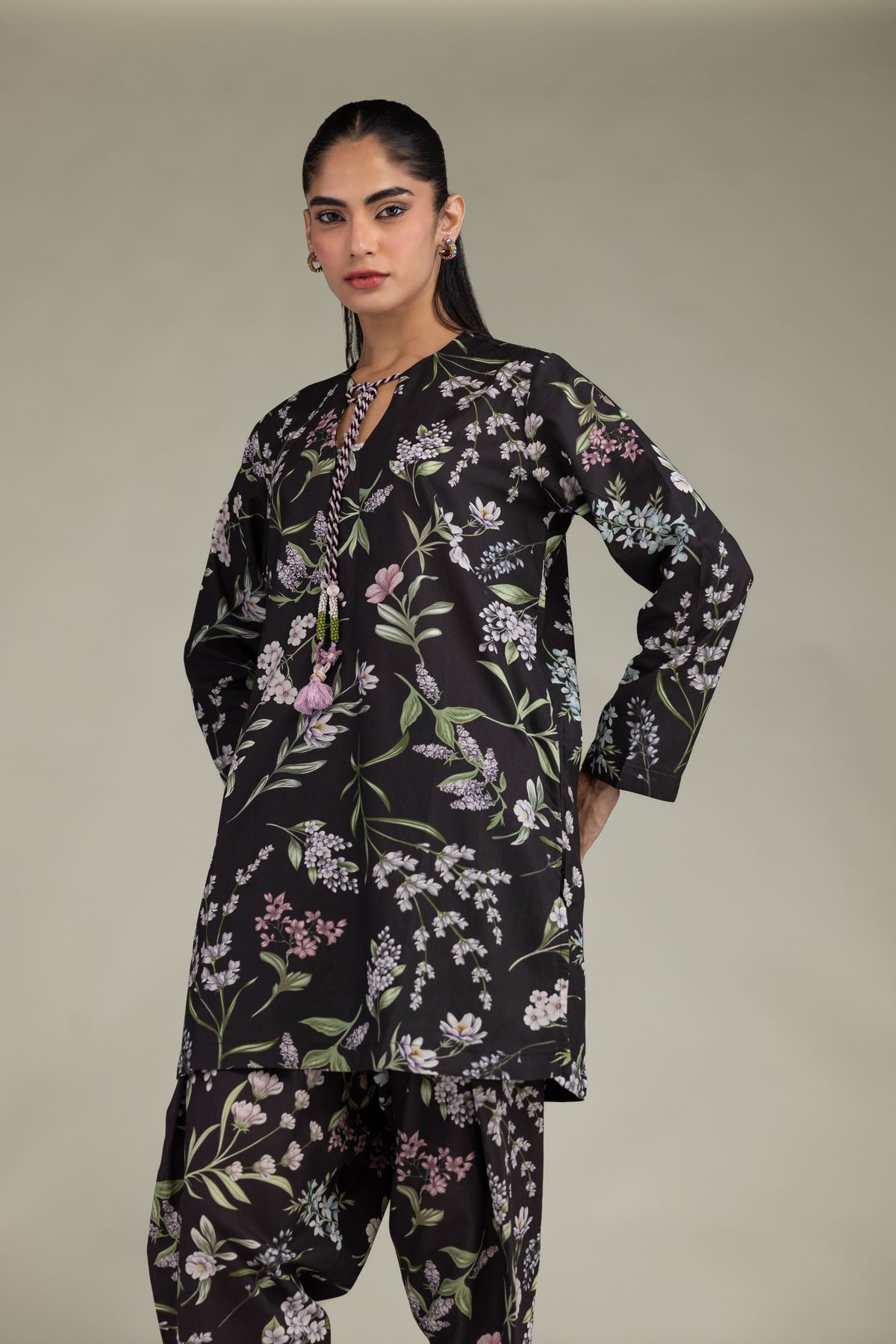 Printed Cotton Viscose Black Floral Kurta - 1-26-102-A-F-VG