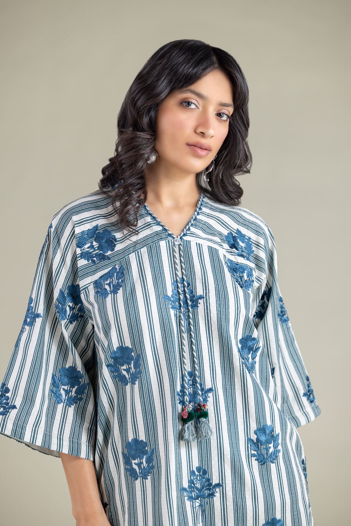Embroidered Cotton Dobby Kurta - 1001927332