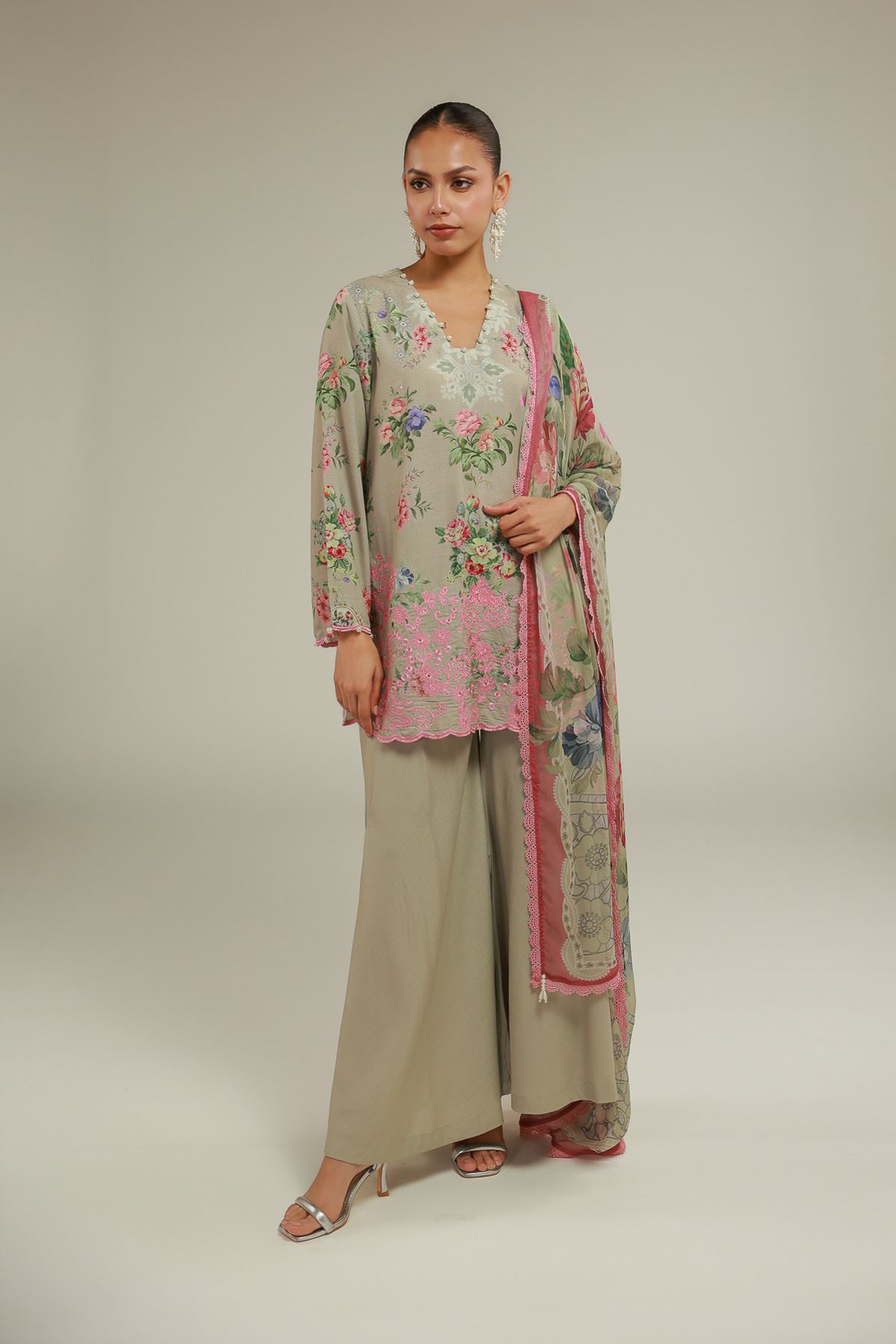 Embroidered Chiffon Floral Lace-Up Dupatta - 2-26-101-A-H-VG