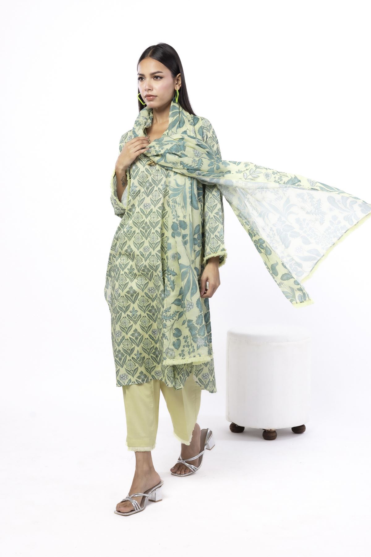 Printed Lawn Fabrics 3 Piece - CA02A-VG