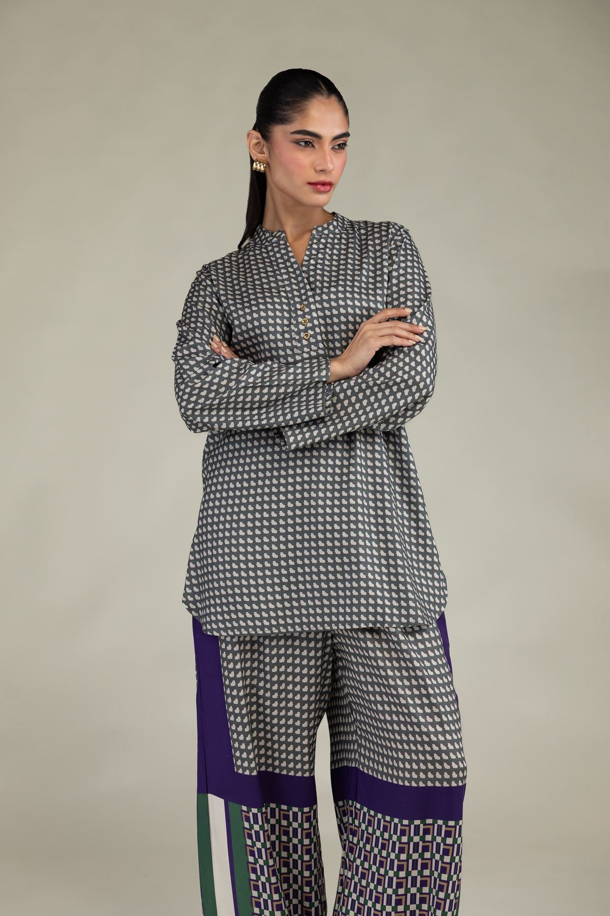 Embroidered Viscose Crepe Short Viscose Shirt - A22-26-201FC1-VG