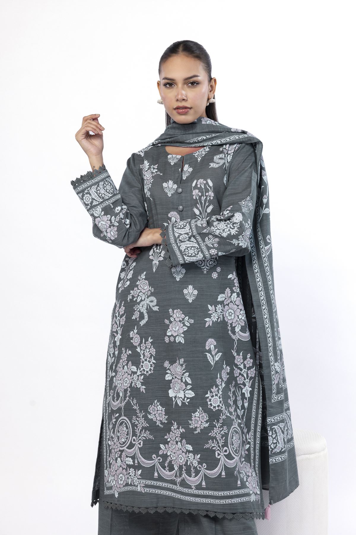 Printed Light Khaddar Fabrics 3 Piece - LKN72B-VG