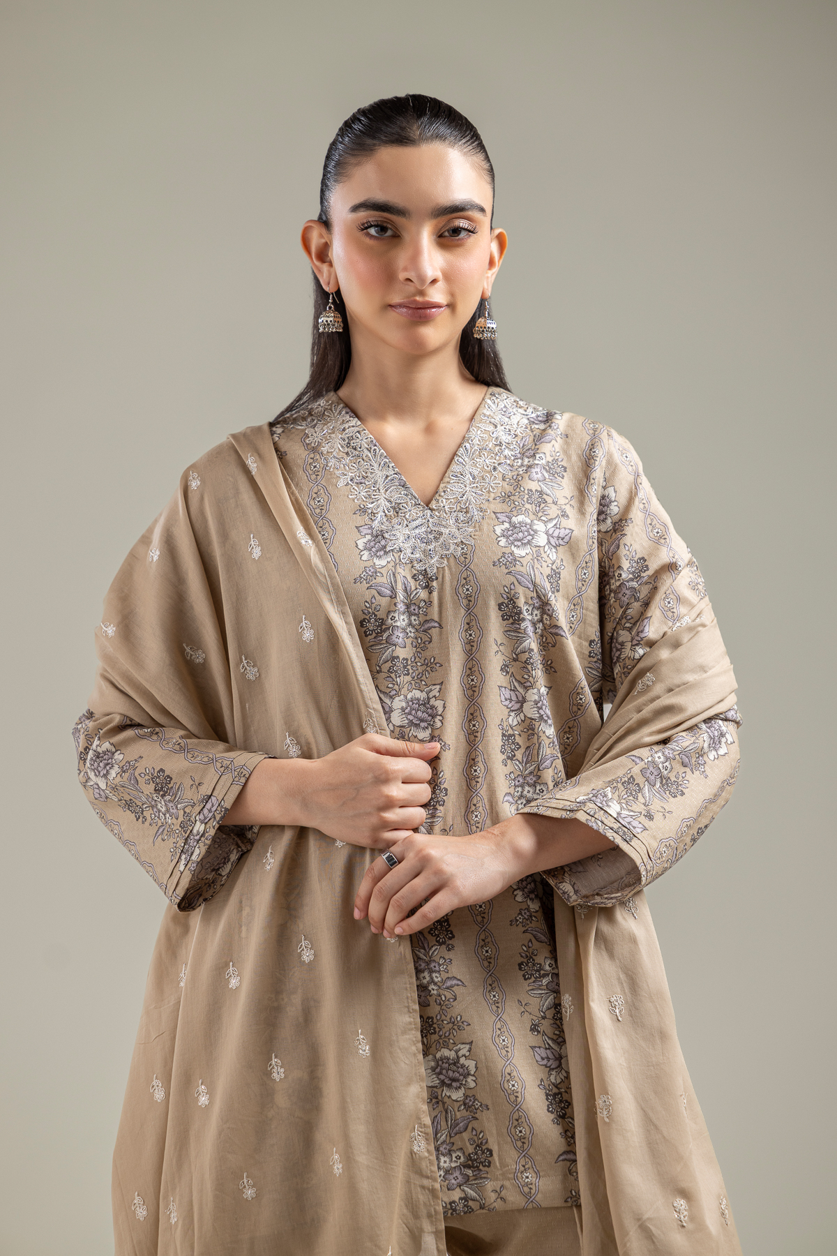 Embroidered Lawn Spring Lawn Dupatta - 1-26-118-A-E-VG