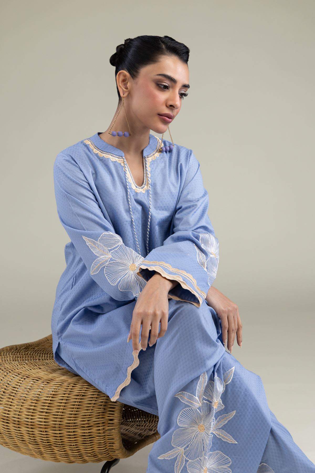 Embroidered Cotton Dobby Floral Scalloped Kurta - 1-26-211-A-F1-VG